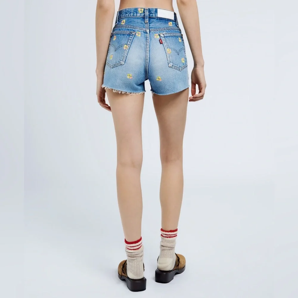 RE/DONE Levi’s The Short NEW Size 28 Floral Indigo Embroidered Jean Shorts